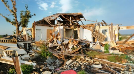 Decorative image 1100x550 reduced